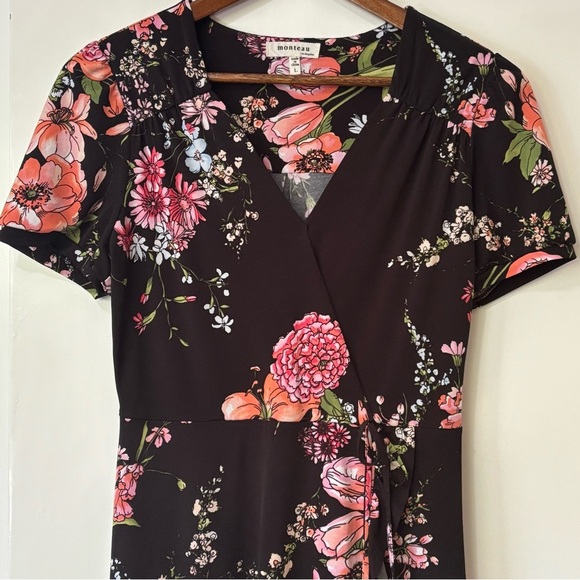Monteau| Black & Pink Floral Short Sleeve Jersey Wrap Mini Dress Sz L - Picture 1 of 5